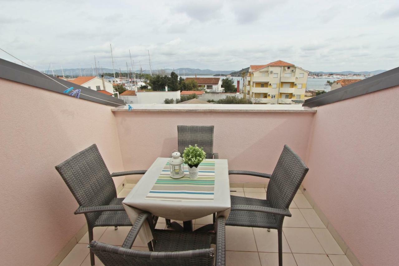 Apartments Josip Муртер Екстер'єр фото