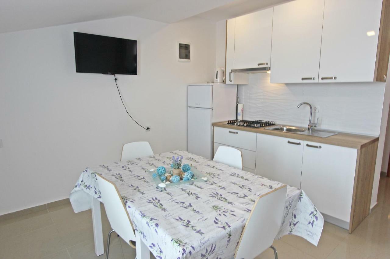 Apartments Josip Муртер Екстер'єр фото